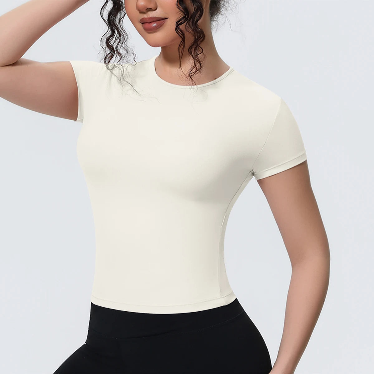 T-shirt desportiva ajustada
