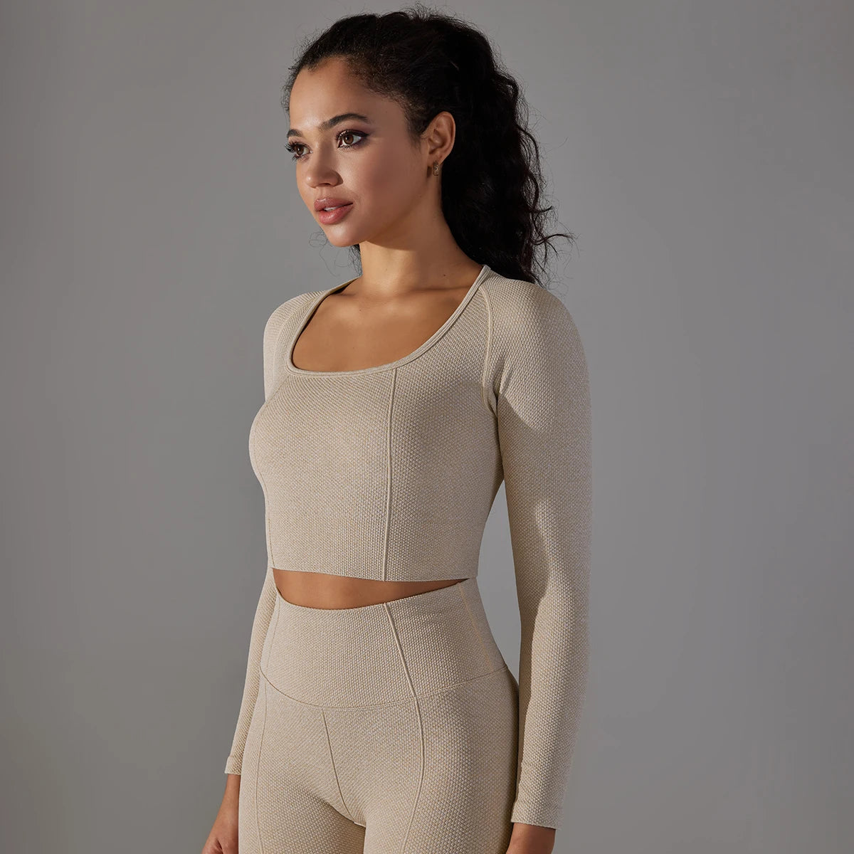 Long-sleeved technical sports t-shirt