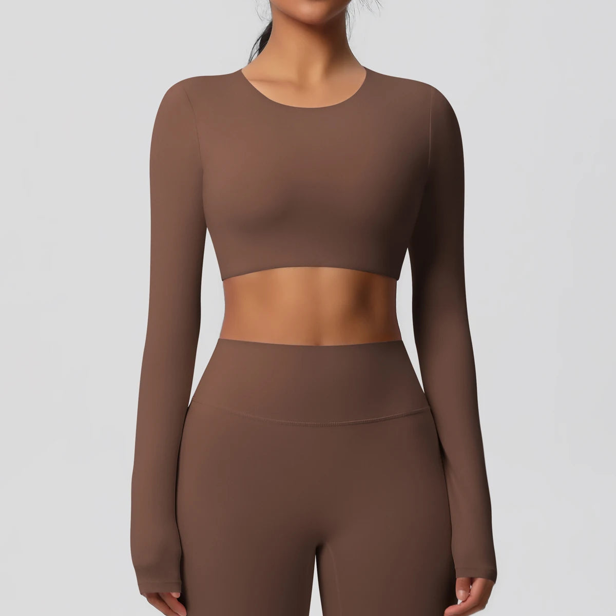 Camiseta cropped desportiva manga comprida
