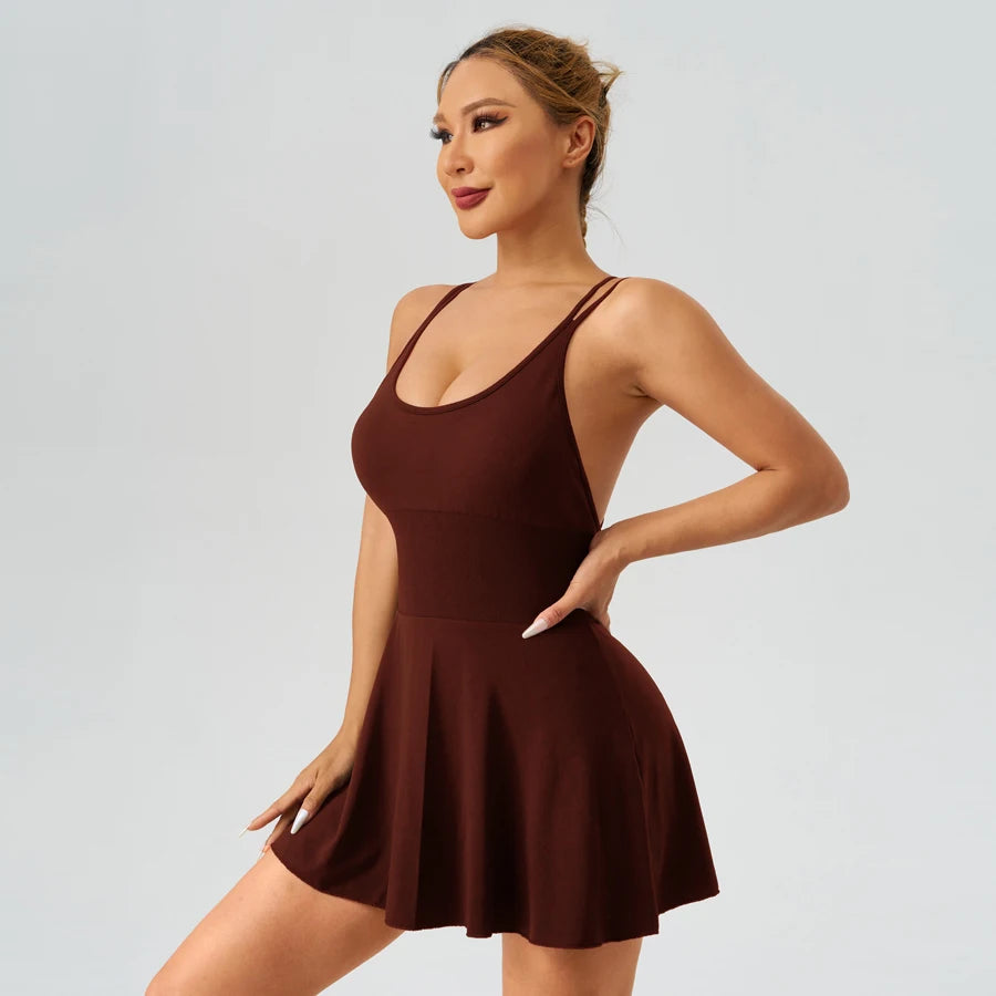 Vestido com costas cruzadas