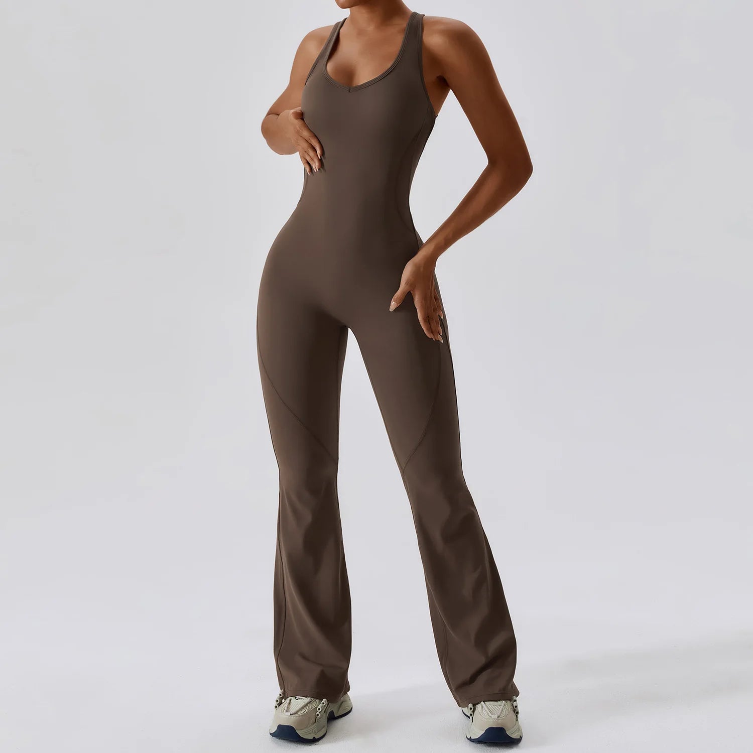 Long jumpsuit with Cut-Out back
