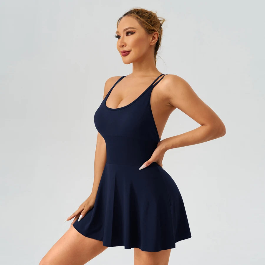 Vestido com costas cruzadas