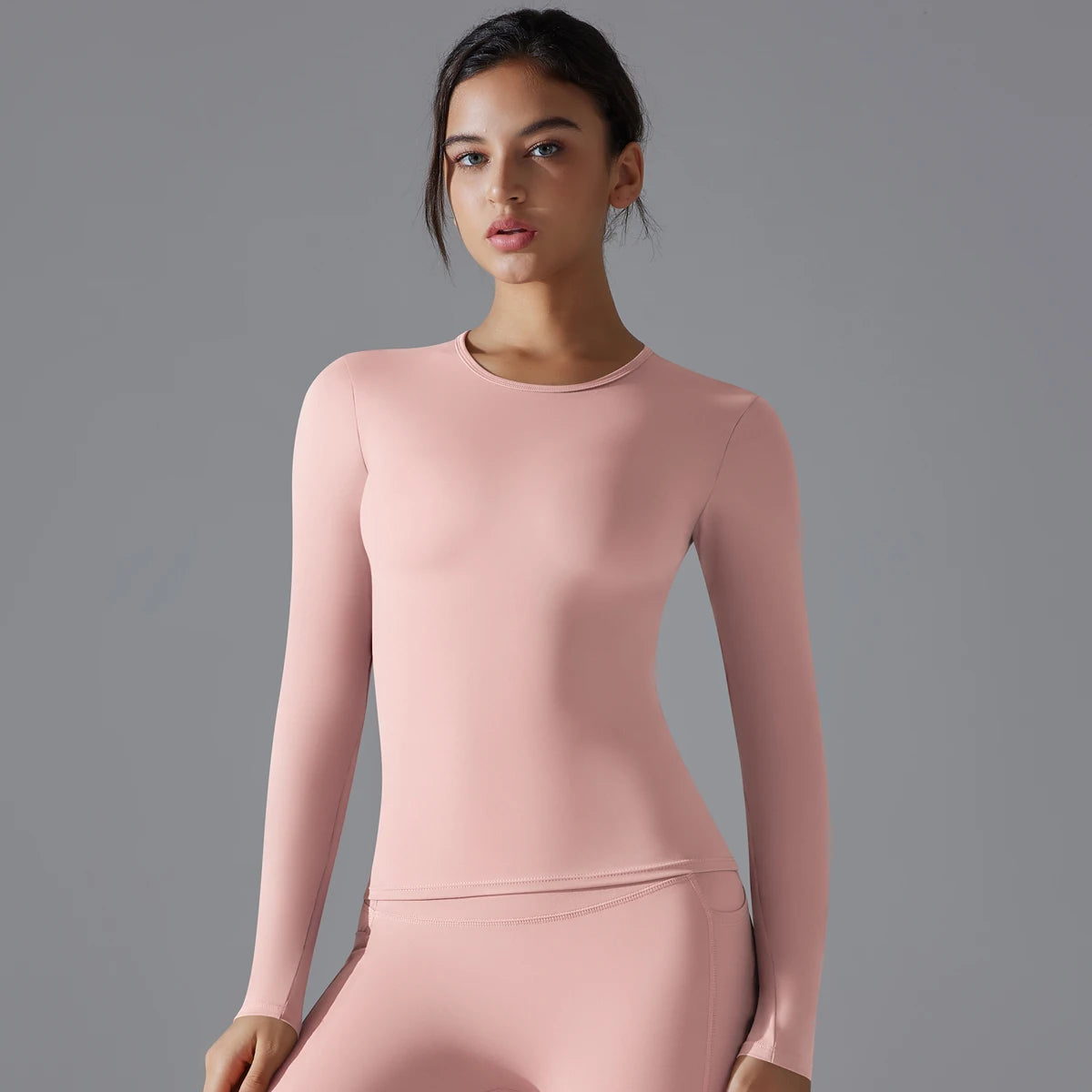 Long sleeve fitted sports t-shirt