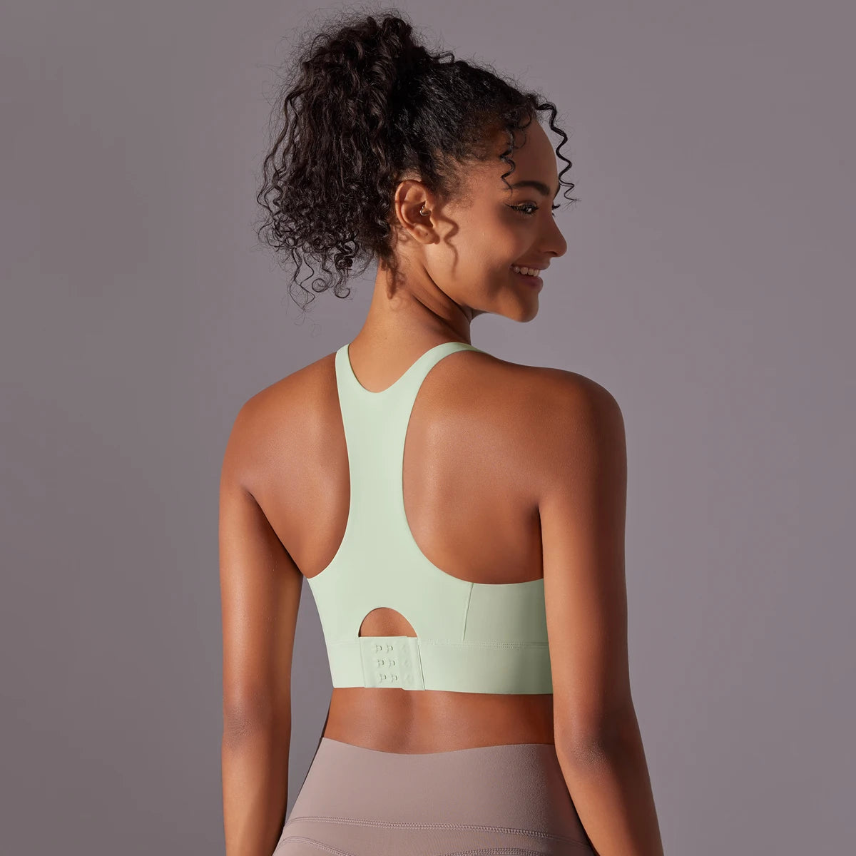 Structured sports bra
