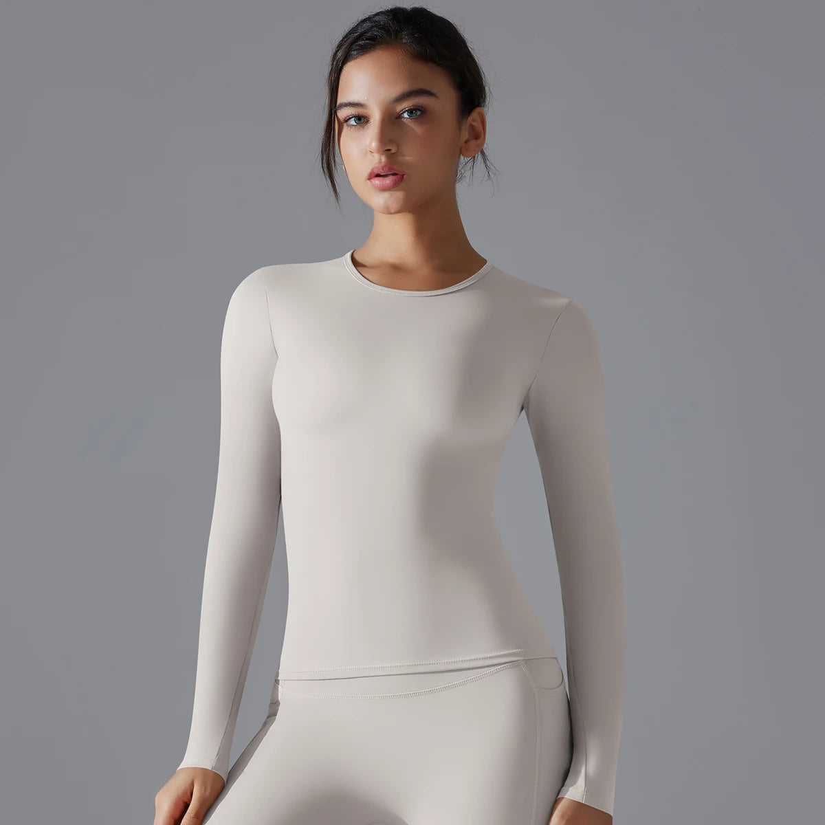 Long sleeve fitted sports t-shirt